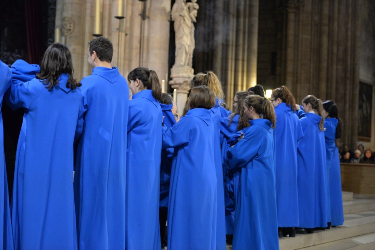 Vêpres de la fête de l'Immaculée Conception. © Marie-Christine Bertin / Diocèse de Paris.