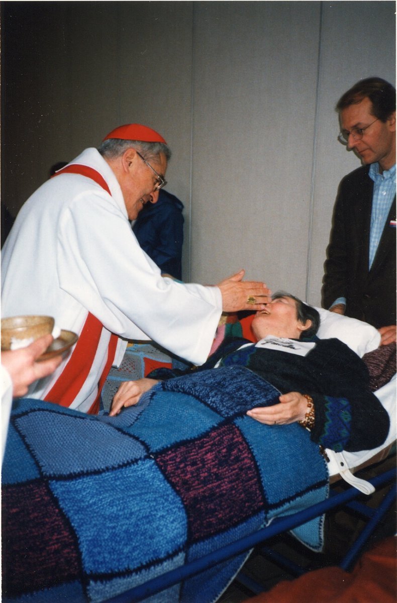 À Lourdes. Années 1990. 