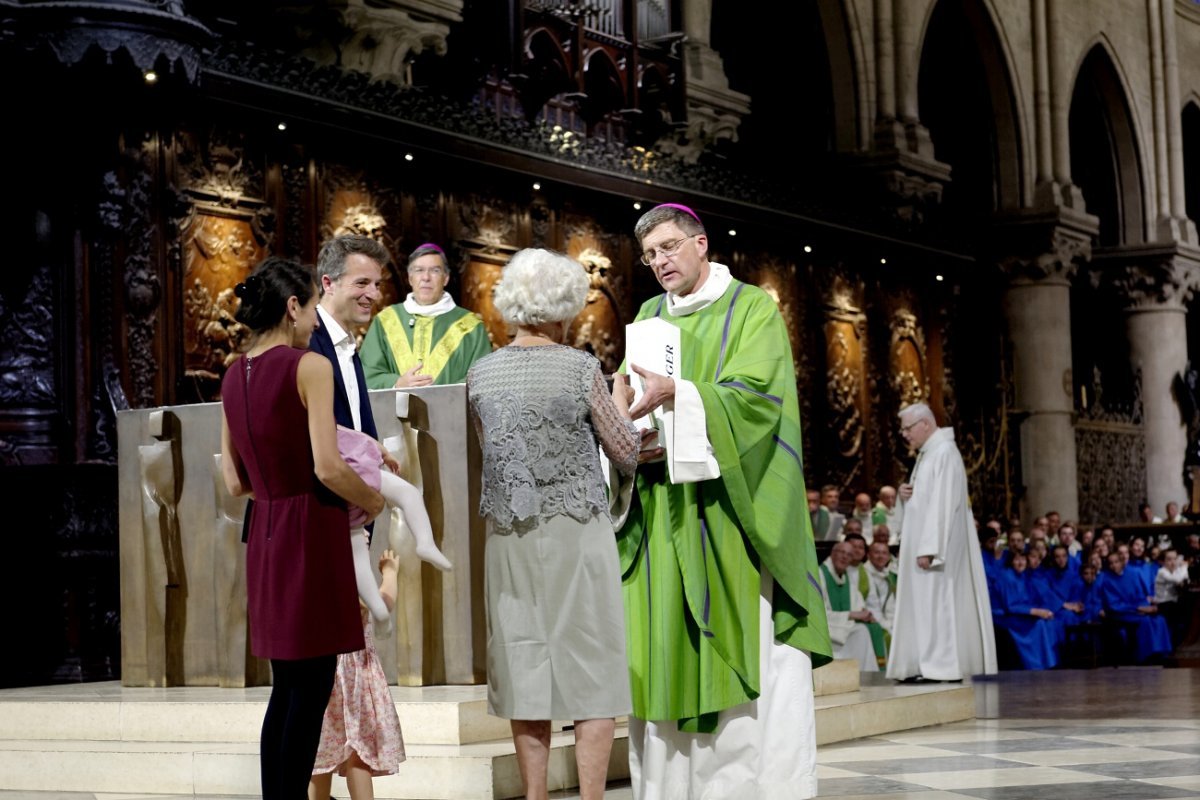 Messe d'action de grâce pour les ministères de Mgr Jérôme Beau et de (…). © Trung Hieu Do / Diocèse de Paris.