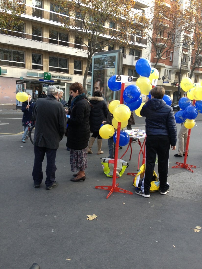 Mission ballons à Saint-Joseph des Épinettes (17e). © Pierre-Louis Lensel / Diocèse de Paris.