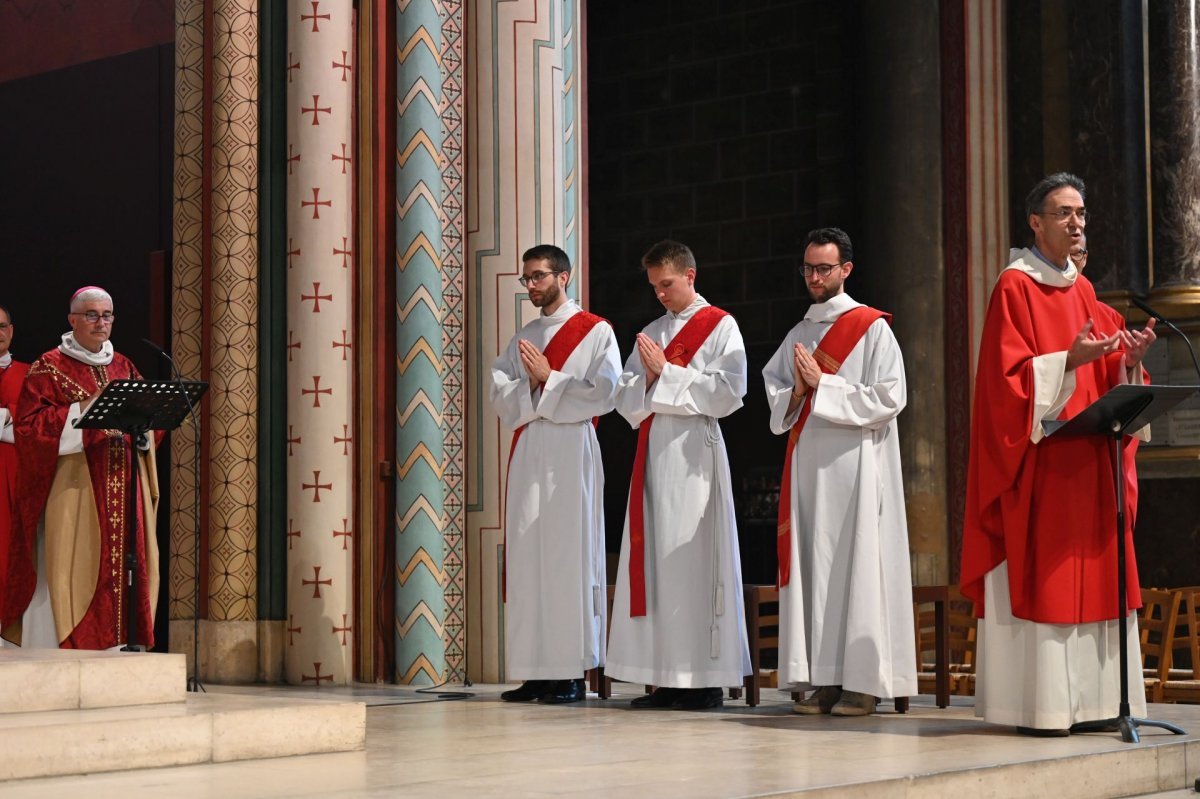 Messe et veillée de prière pour les vocations 2024. © Marie-Christine Bertin / Diocèse de Paris.