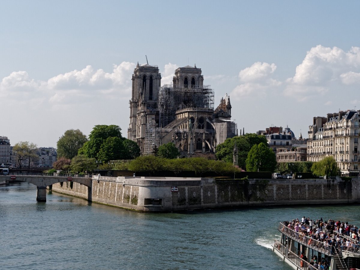 Chemin de croix de Notre-Dame de Paris. © Yannick Boschat / Diocèse de Paris.