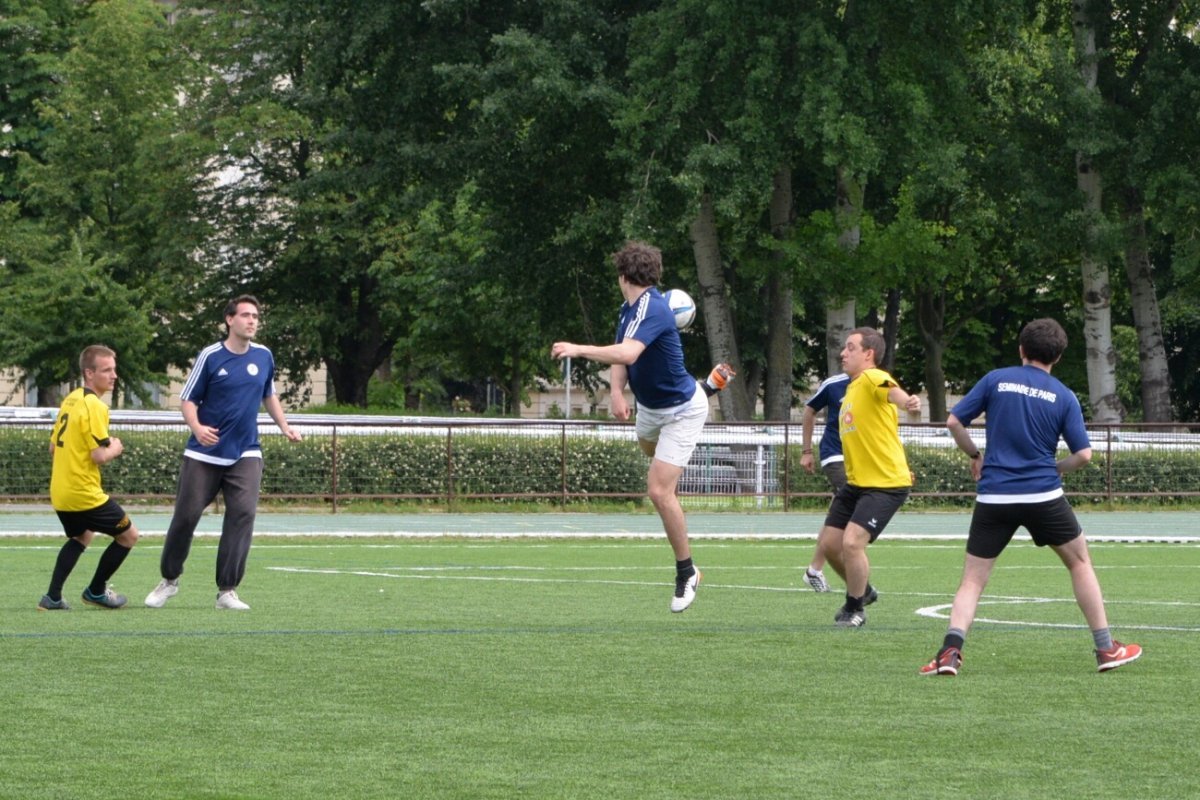 Tournoi de football. © Marie-Christine Bertin / Diocèse de Paris.