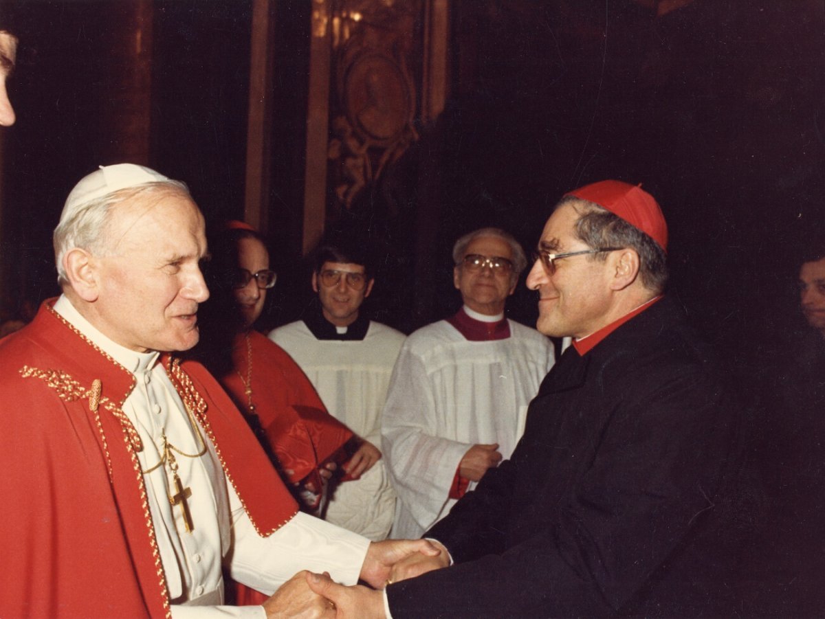 Rencontre du pape Jean-Paul II à Rome. En 1983. 