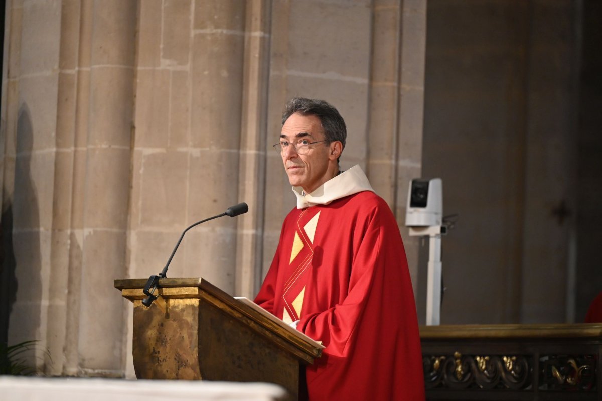 Messe de rentrée du Séminaire avec rite d'admission des candidats au (…). © Marie-Christine Bertin / Diocèse de Paris.