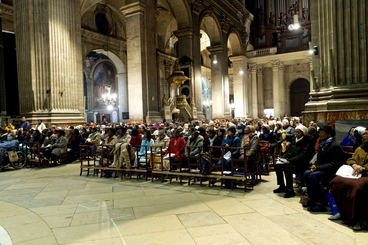 Veillée de prière à Notre Dame de la Santé à Saint-Sulpice. © Trung Hieu Do / Diocèse de Paris.