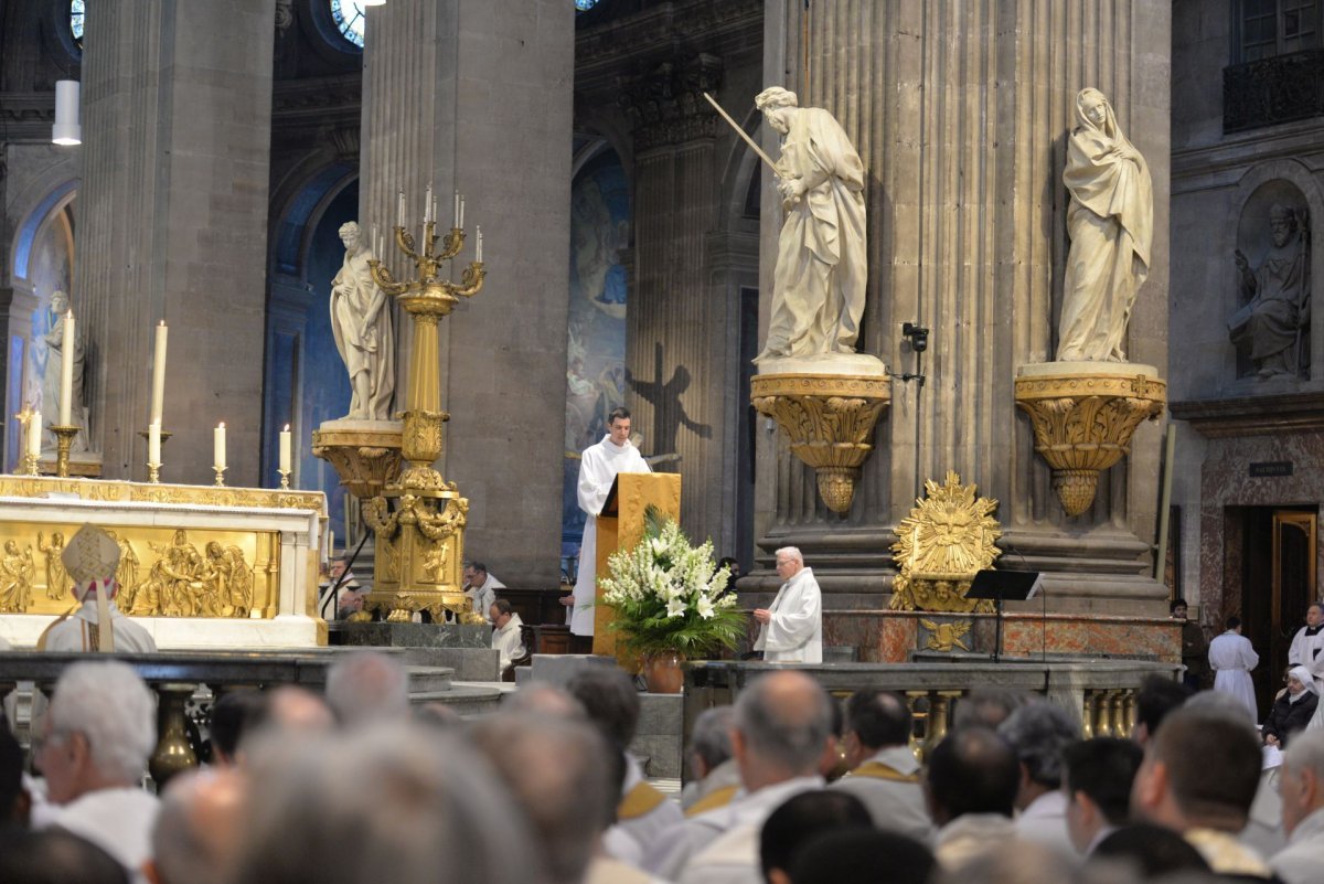 Messe chrismale 2023 à Saint-Sulpice. © Marie-Christine Bertin / Diocèse de Paris.