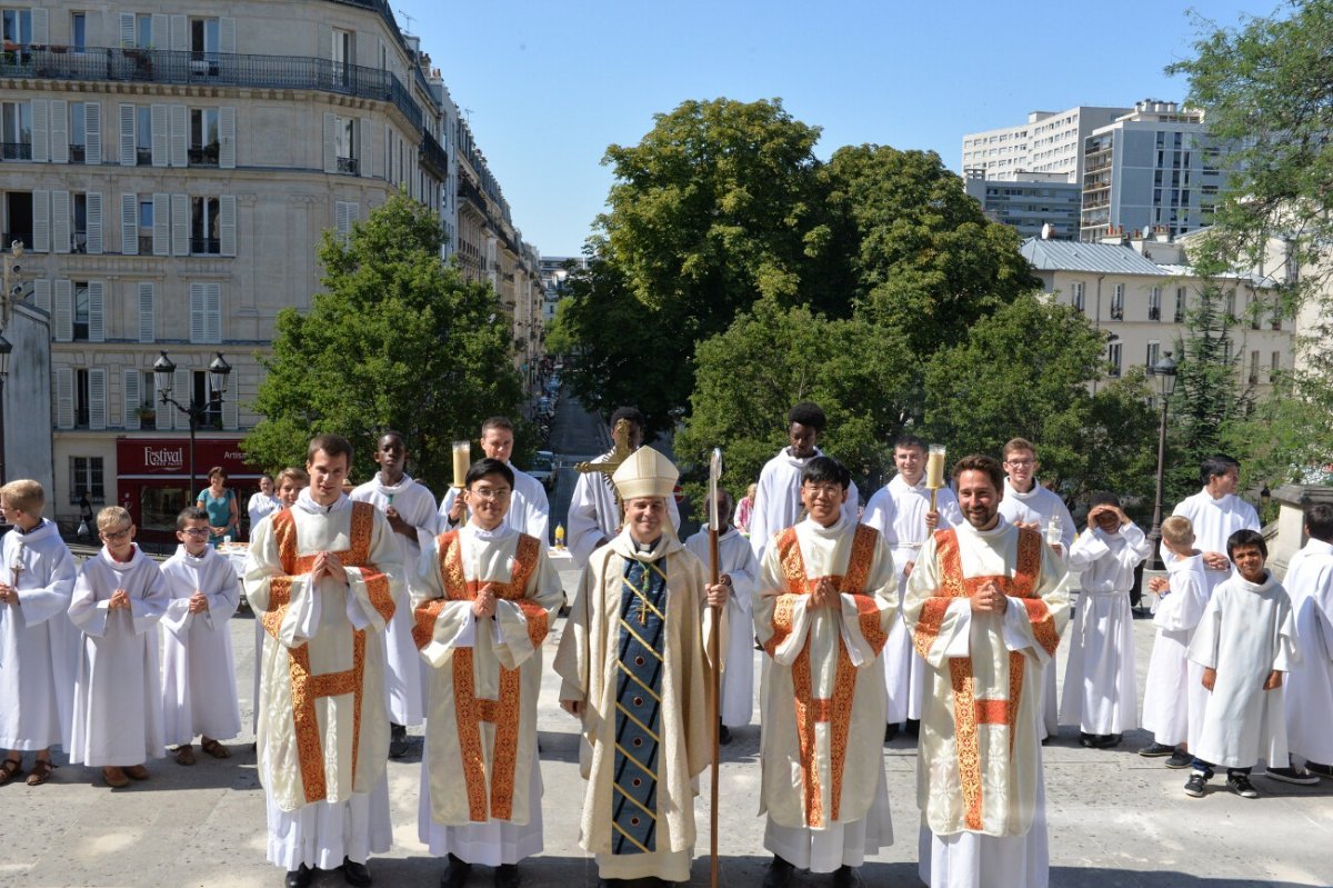 Ordinations diaconales en vue du sacerdoce 2018. © Marie-Christine Bertin / Diocèse de Paris.