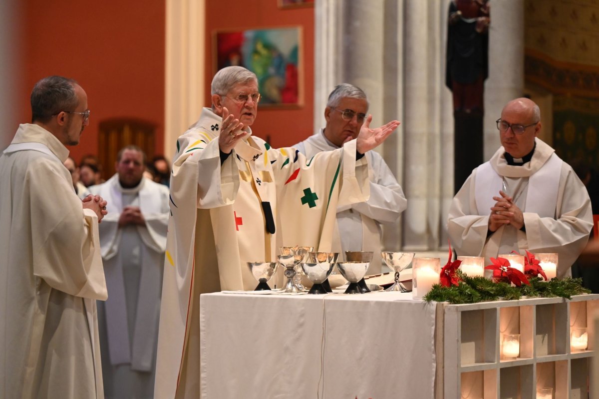 Messe à Saint-Ignace. © Marie-Christine Bertin / Diocèse de Paris.
