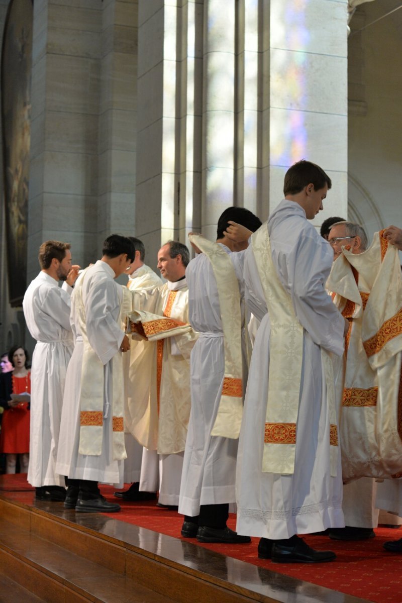 Ordinations diaconales en vue du sacerdoce 2018. © Marie-Christine Bertin / Diocèse de Paris.