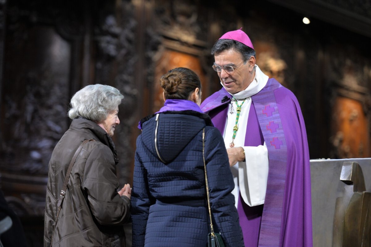 Célébration de 15h : appel des catéchumènes. © Marie-Christine Bertin / Diocèse de Paris.