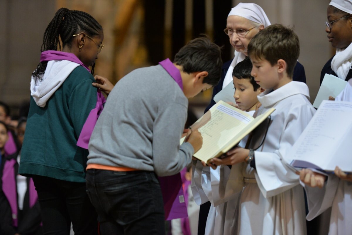 Appel décisif des jeunes catéchumènes 2019. © Marie-Christine Bertin / Diocèse de Paris.