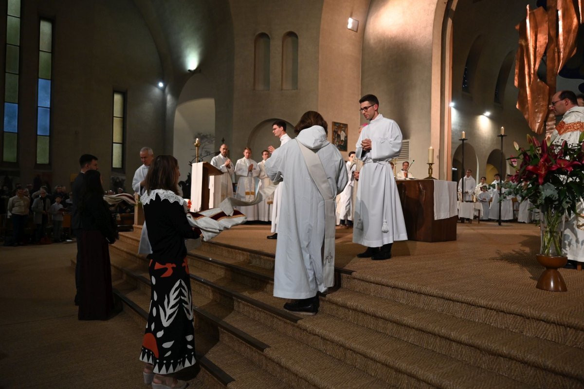 Ordination diaconale en vue du sacerdoce du 27 septembre 2025. © Marie-Christine Bertin / Diocese de Paris.