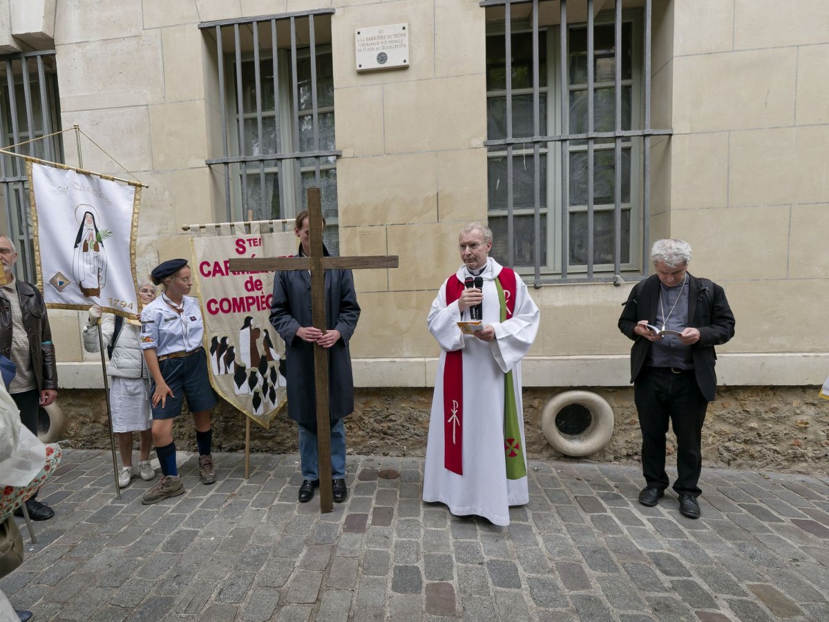 Canonisation des 16 Carmélites de Compiègne : Procession et chemin de croix. © Yannick Boschat / Diocèse de Paris.