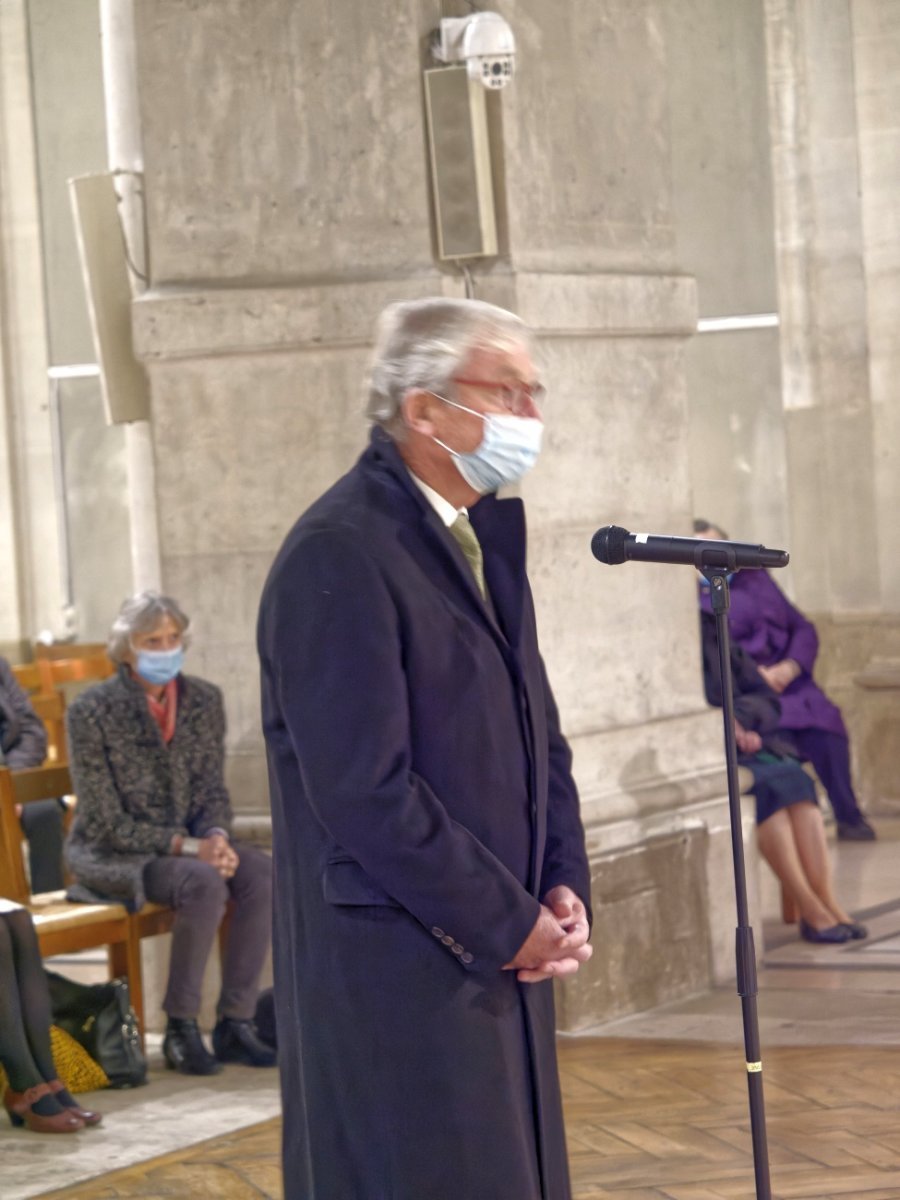 Envoi des baptisés en mission diocésaine. © Yannick Boschat / Diocèse de Paris.