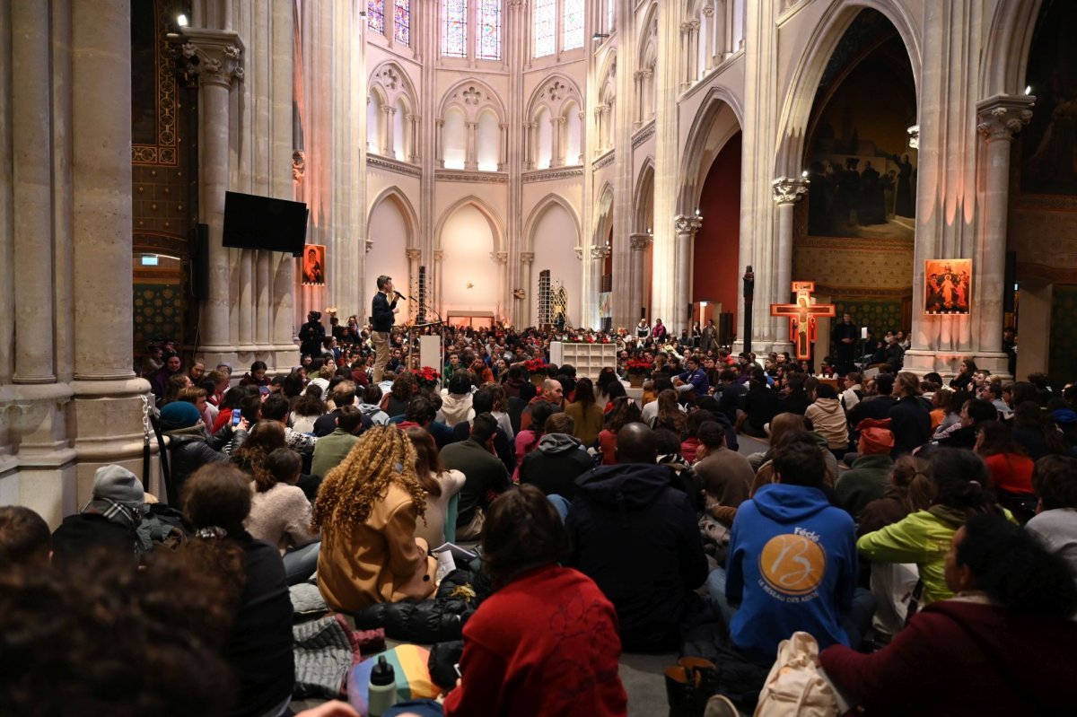 Rencontre des Français à Saint-Ignace. © Marie-Christine Bertin / Diocèse de Paris.