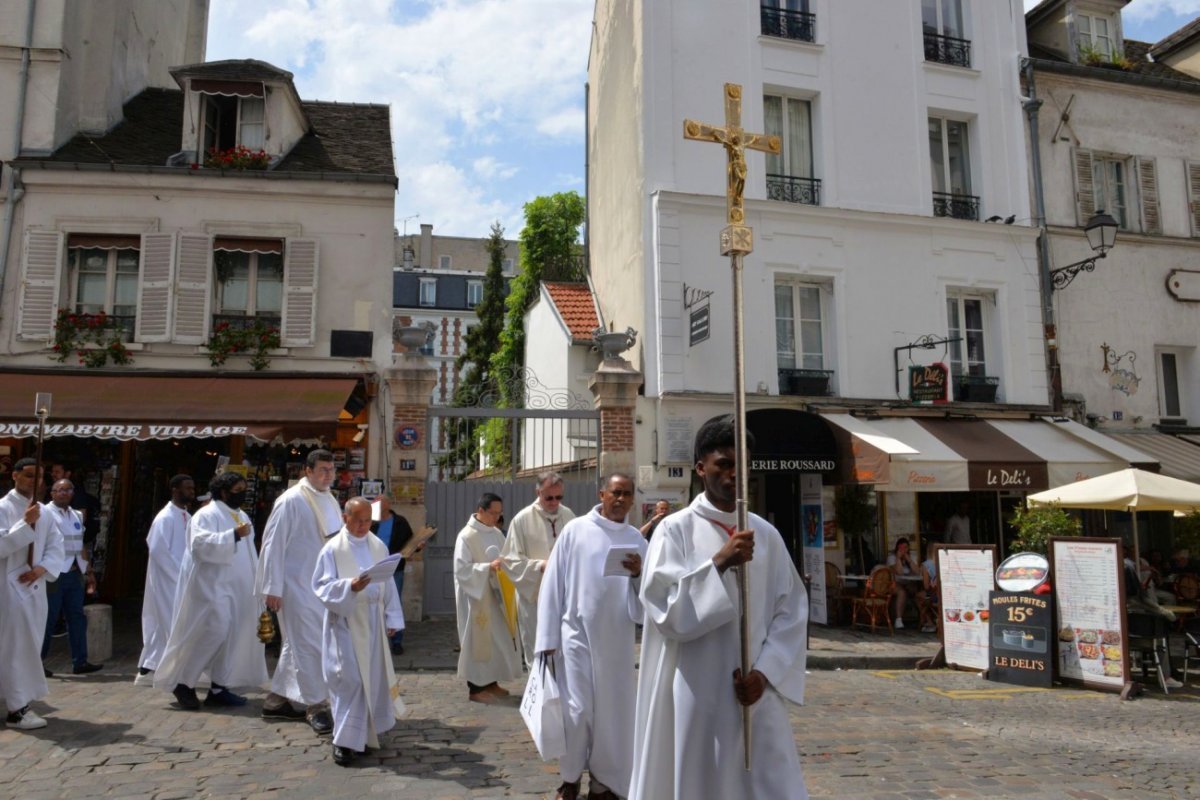 Procession de la Fête-Dieu. © Marie-Christine Bertin / Diocèse de Paris.