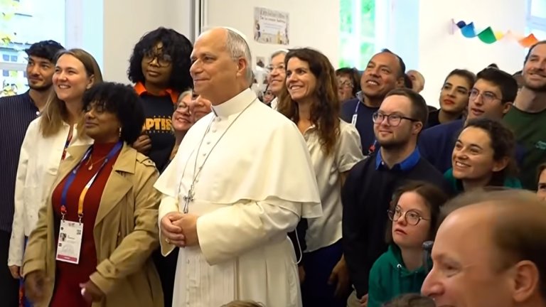 Visite à la Maison Bakhita du pape Léon XIV