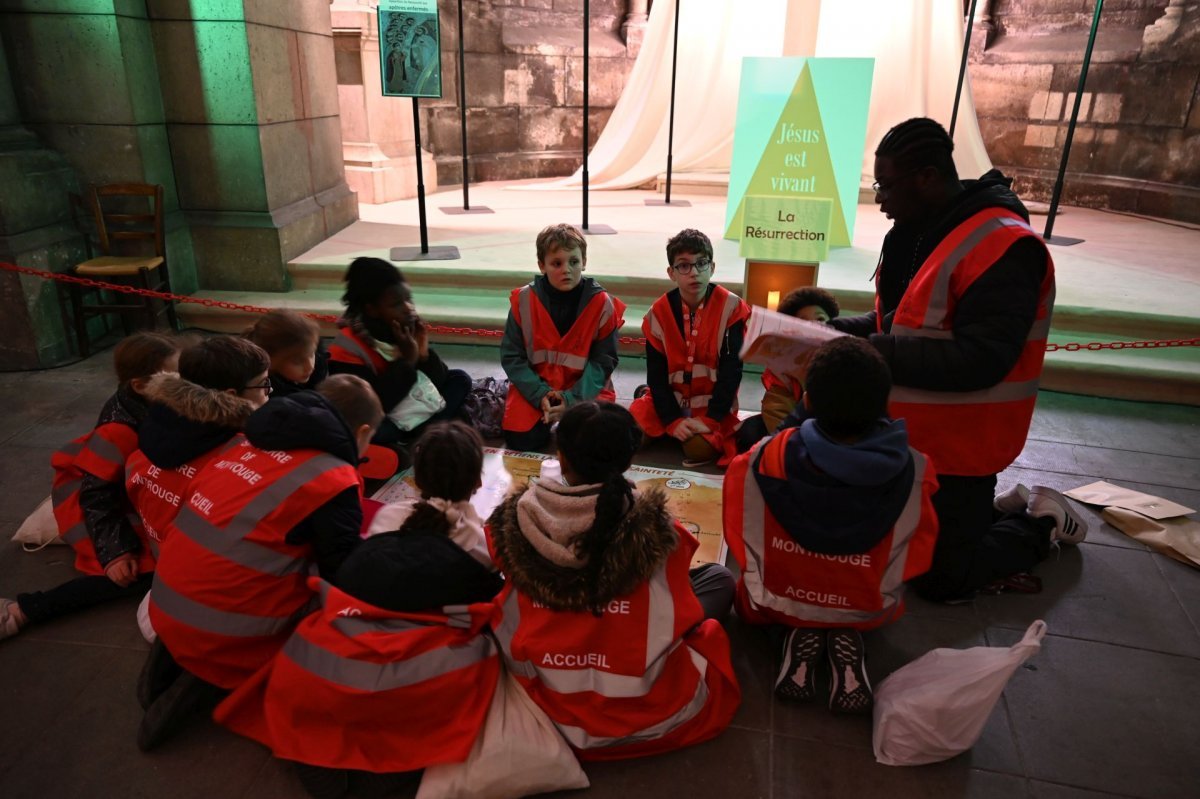 Rassemblement des jeunes au service de la liturgie 2023. © Marie-Christine Bertin / Diocèse de Paris.