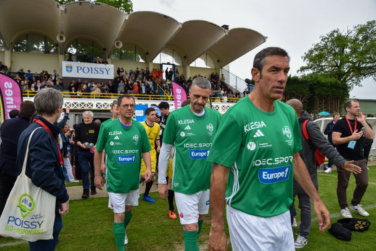 Match de football : Sélection Nationale de prêtres vs Variété Club de France. © François-Régis Salefran.