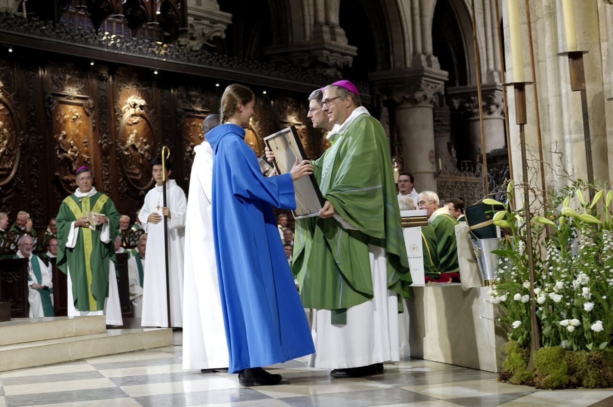 Messe d'action de grâce pour les ministères de Mgr Jérôme Beau et de (…). © Trung Hieu Do / Diocèse de Paris.