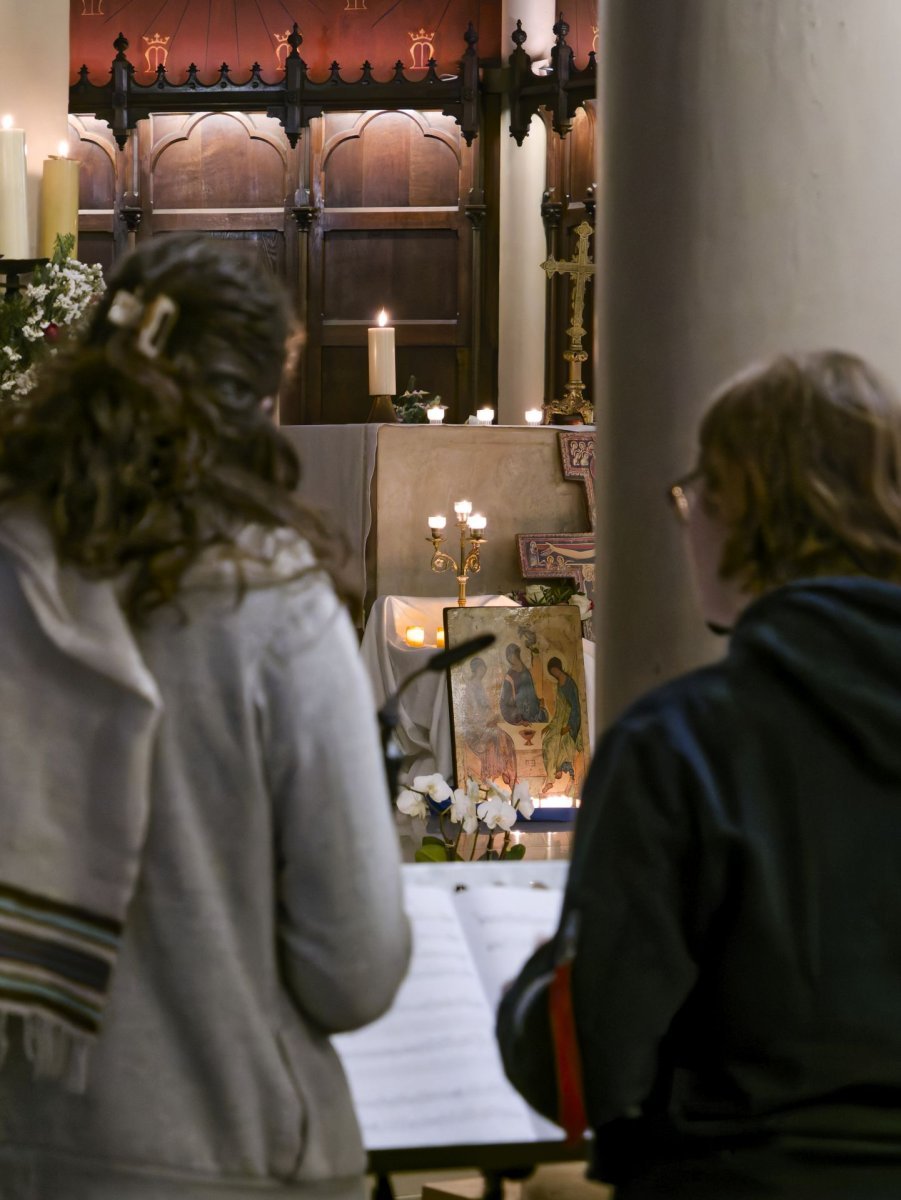 Prière du matin à l'Immaculée Conception. © Yannick Boschat / Diocèse de Paris.