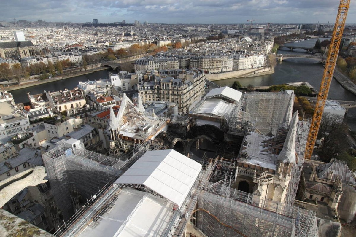 L'échafaudage sinistré à la fin de son démontage. 19 novembre 2020 © Franck Badaire / Etablissement public chargé de la conservation et de la (…).