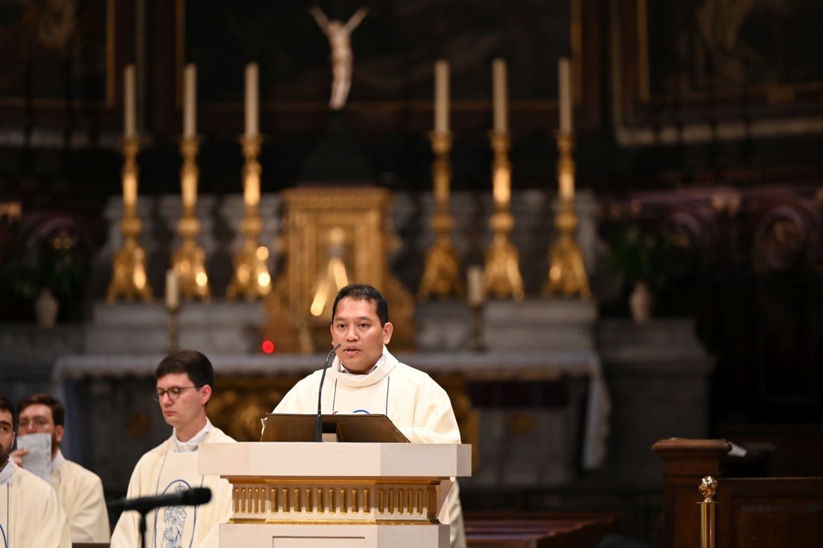 Messe des nouveaux prêtres à Notre-Dame des Victoires 2026. © Marie-Christine Bertin / Diocèse de Paris.
