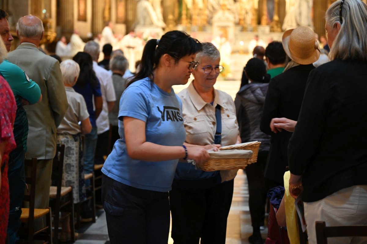 Messe d'ouverture de la Route extra-ordinaire, à l'occasion des (…). © Marie-Christine Bertin / Diocèse de Paris.