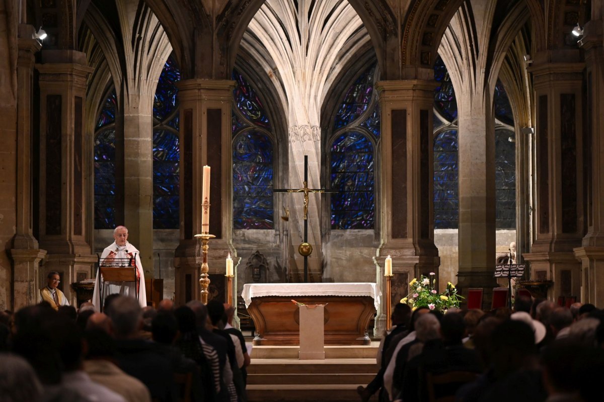 Catéchèse sur le sacrement du baptême. Lundi 5 mai 2025. © Marie-Christine Bertin / Diocèse de Paris.
