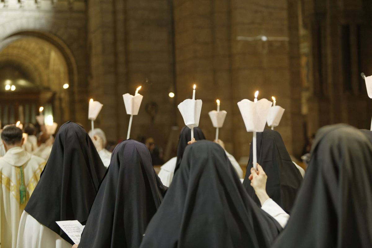 Messe pour la paix en union avec le pape François. © Yannick Boschat / Diocèse de Paris.