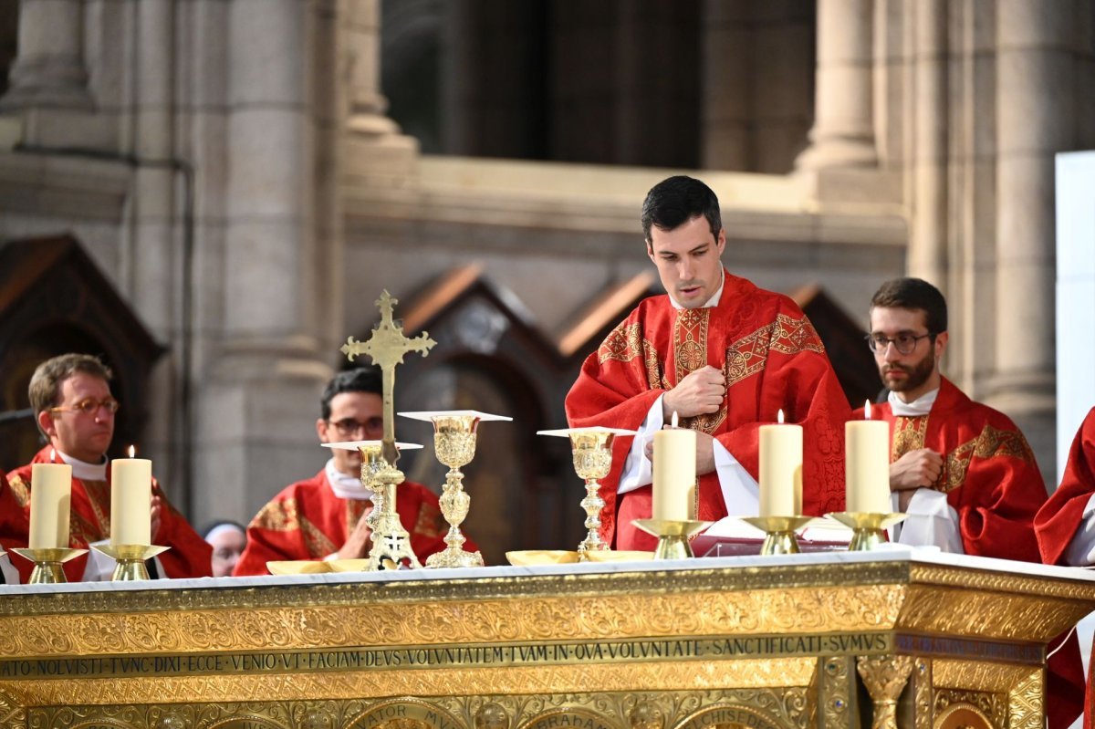 Messe des nouveaux prêtres au Sacré-Cœur de Montmartre 2024. © Marie-Christine Bertin / Diocèse de Paris.