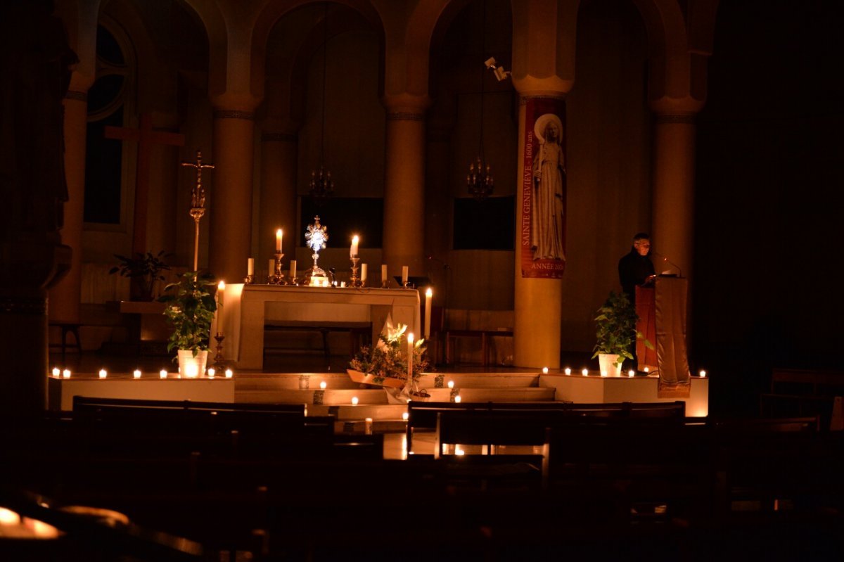 Soirée sainte Geneviève à Saint-Dominique (14e). © Marie Christine Bertin / Diocèse de Paris.