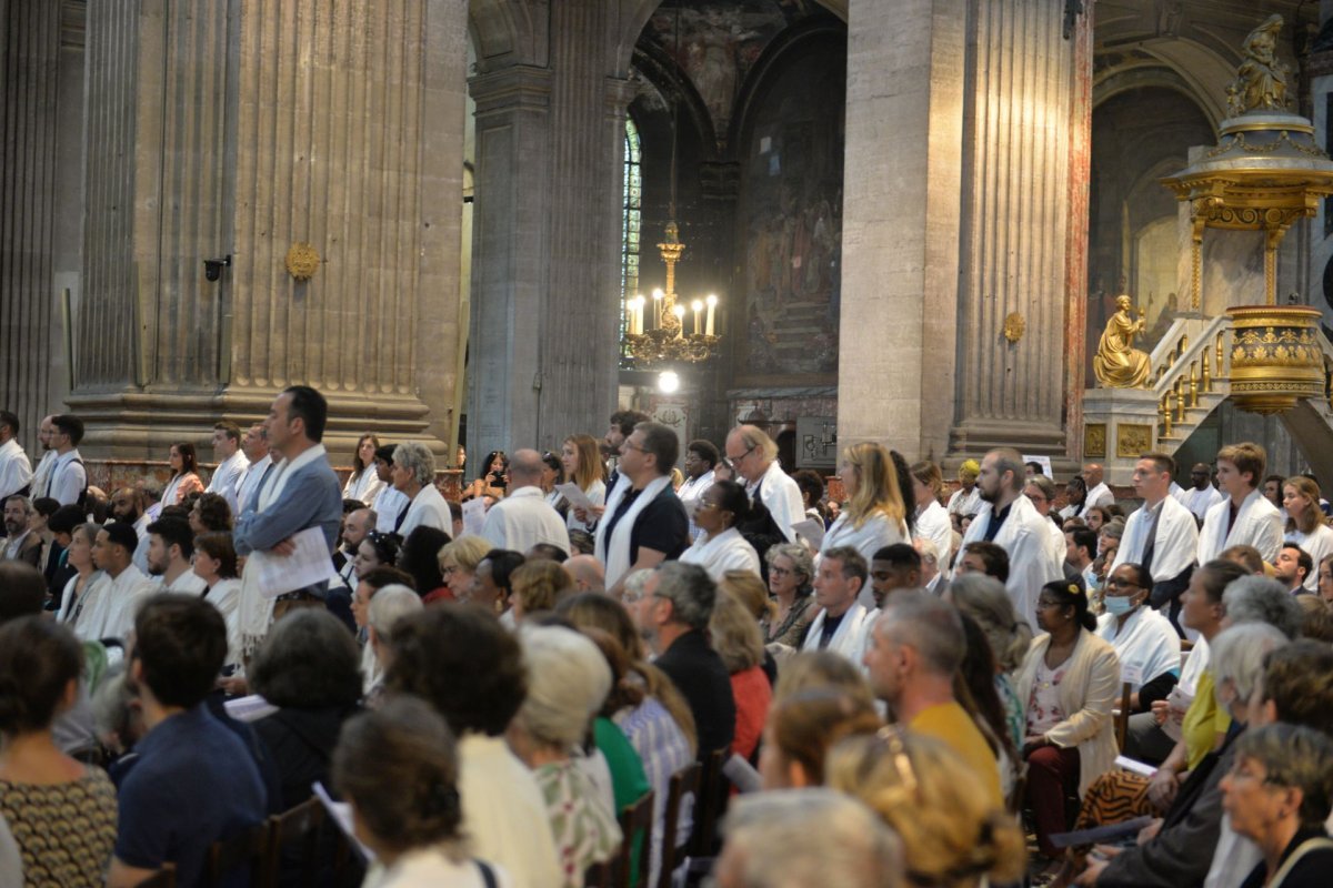 Confirmations d'adultes. © Marie-Christine Bertin / Diocèse de Paris.