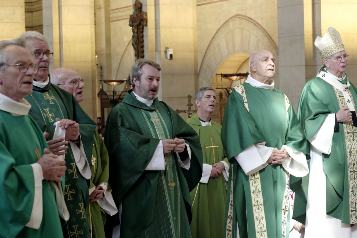 Inauguration de l'église restaurée de Notre-Dame d'Auteuil. © Trung Hieu Do / Diocèse de Paris.