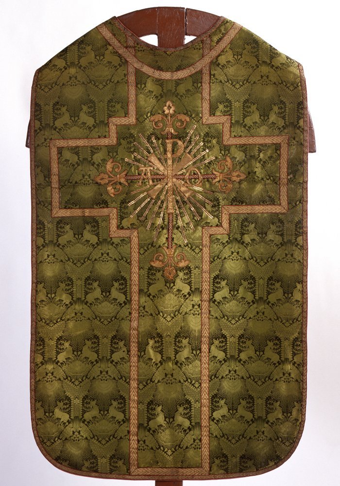 Chasuble de Saint-Louis en l'Île. © Jean-Marc Moser.