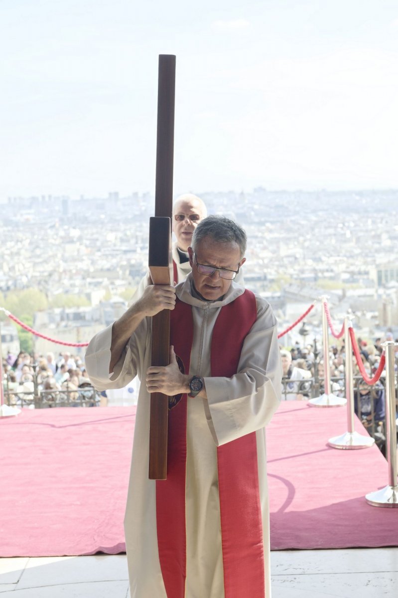 Chemin de croix de Montmartre 2022. © Trung Hieu Do / Diocèse de Paris.