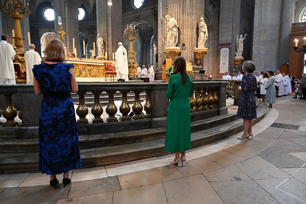 Ordinations des diacres permanents 2023. © Marie-Christine Bertin / Diocèse de Paris.