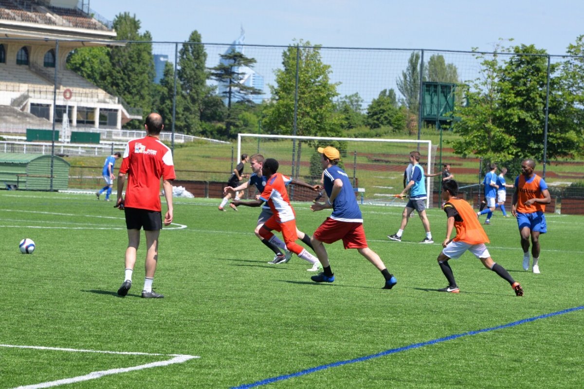 Tournoi de football. © Marie-Christine Bertin / Diocèse de Paris.