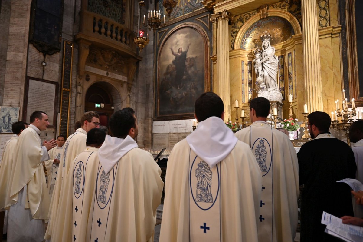 Messe des nouveaux prêtres à Notre-Dame des Victoires. © Marie-Christine Bertin / Diocèse de Paris.