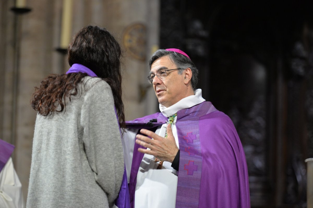 Appel décisif des catéchumènes, célébration de 15h. © Marie-Christine Bertin / Diocèse de Paris.