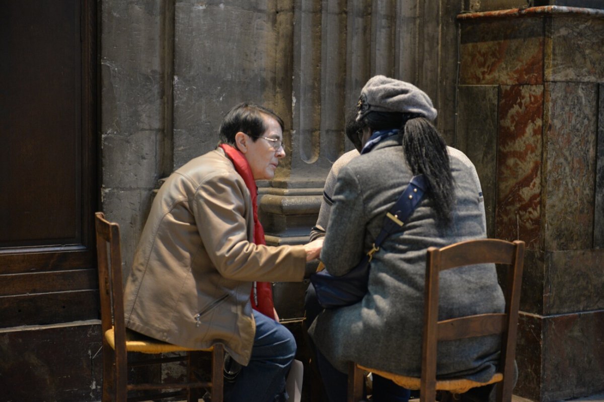 Prière de guérison et de délivrance. © Marie-Christine Bertin / Diocèse de Paris.