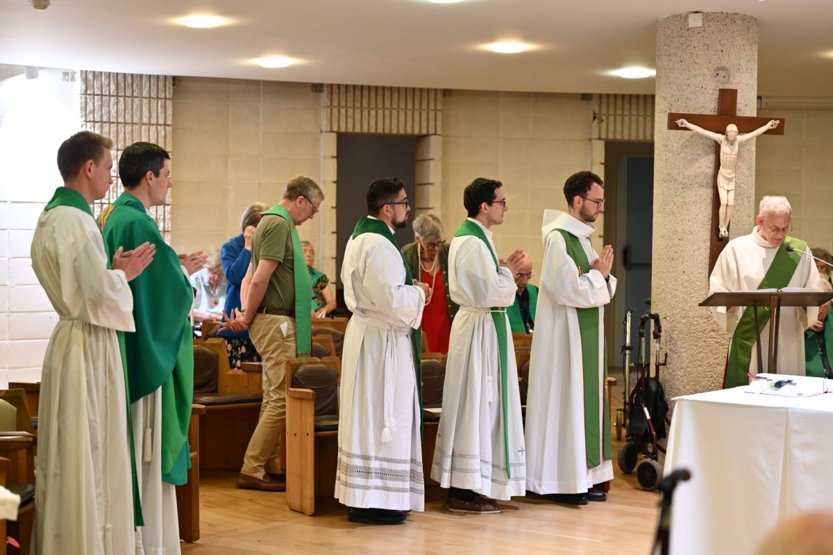 Messe des nouveaux prêtres à la Maison Marie-Thérèse. © Marie-Christine Bertin / Diocèse de Paris.