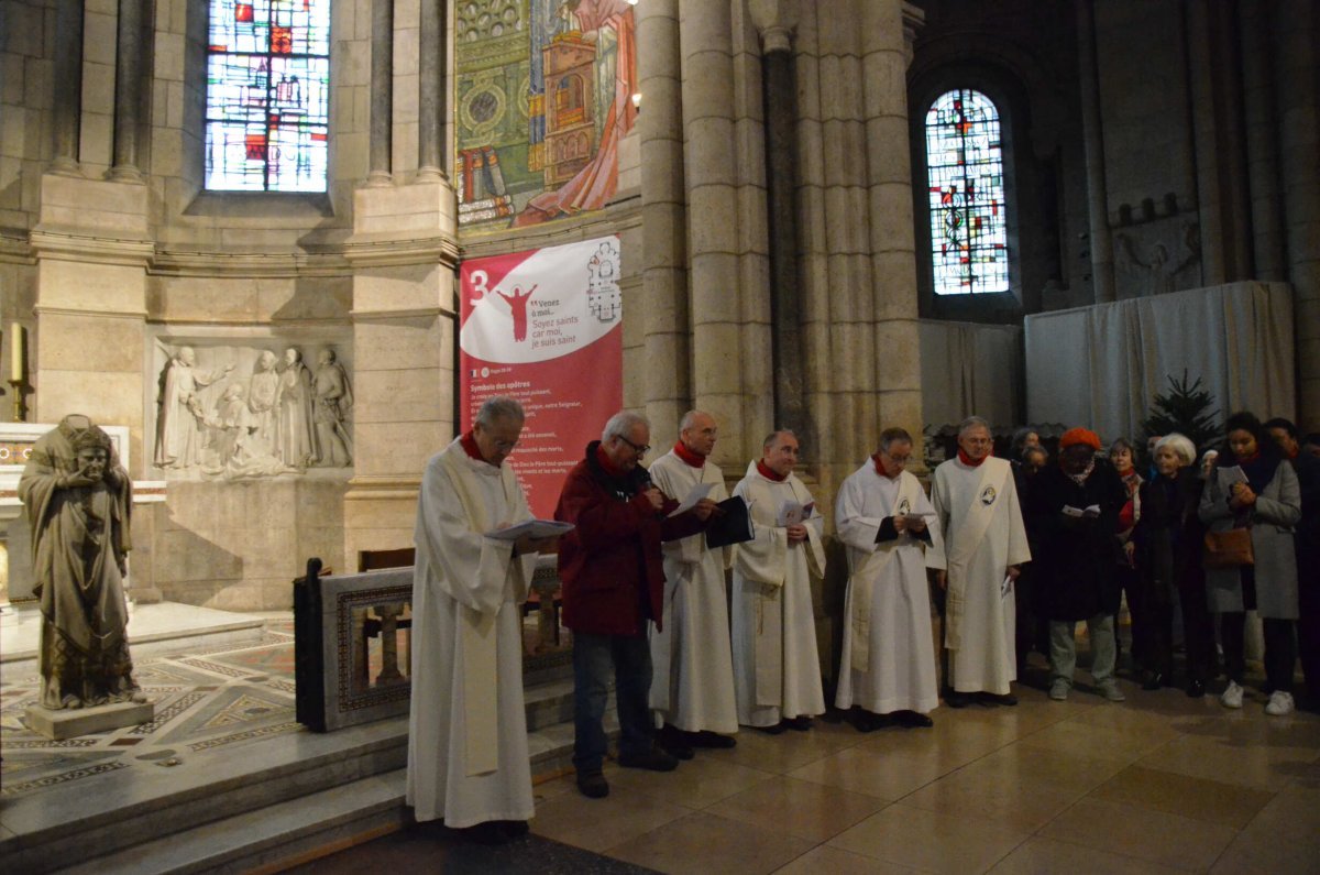 Montée des marches du Sacré-Cœur à l'occasion de la Journée Mondiale (…). © Michel Pourny / Diocèse de Paris.