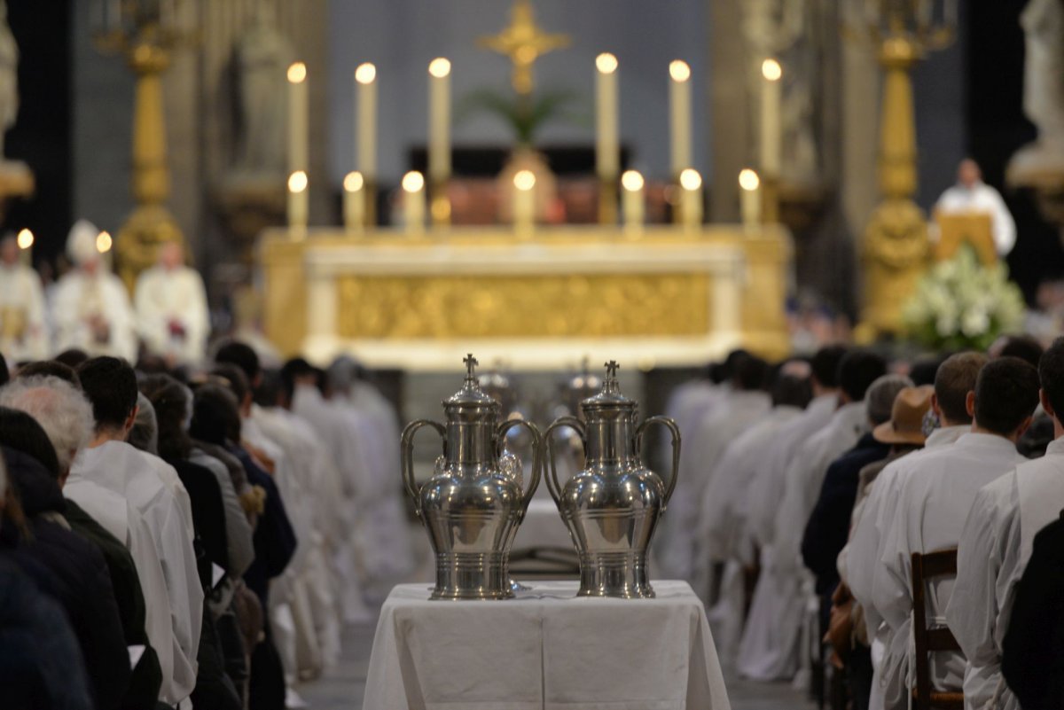 Messe chrismale 2023 à Saint-Sulpice. © Marie-Christine Bertin / Diocèse de Paris.