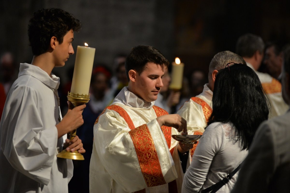 Ordinations diaconales en vue du sacerdoce 2019. Par Mgr Thibault Verny, évêque auxiliaire de Paris, le 8 septembre 2019 au Saint-Esprit. © Marie-Christine Bertin / Diocèse de Paris.