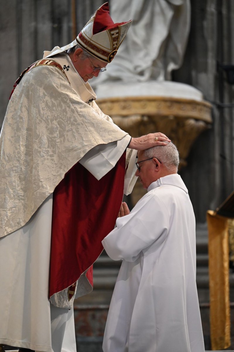 Ordinations des diacres permanents 2024. © Marie-Christine Bertin / Diocèse de Paris.