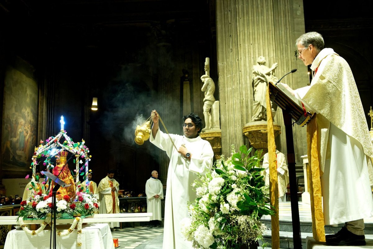 Veillée de prière à Notre Dame de la Santé à Saint-Sulpice. © Trung Hieu Do / Diocèse de Paris.