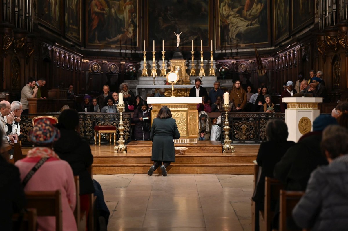 Veillée de l'espérance à la basilique Notre-Dame des Victoires. © Marie-Christine Bertin / Diocèse de Paris.