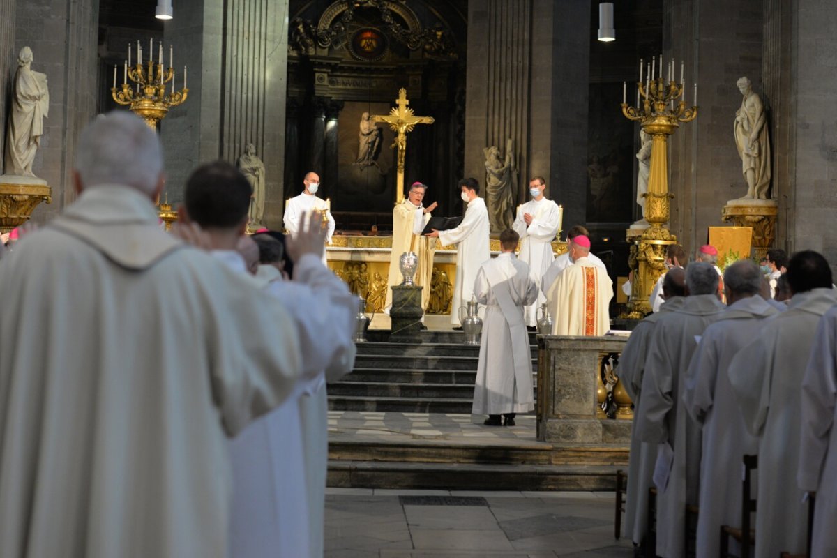 Messe chrismale 2021. © Marie-Christine Bertin / Diocèse de Paris.